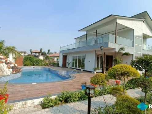 Farmhouse for film shoots in Delhi NCR, Gurgaon, and Noida. Modern architecture and stunning pool area.