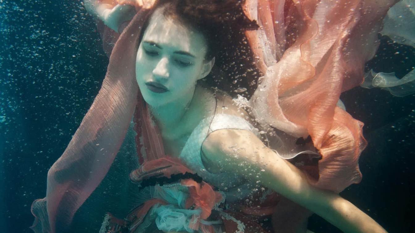 Underwater fashion shoot in Delhi NCR